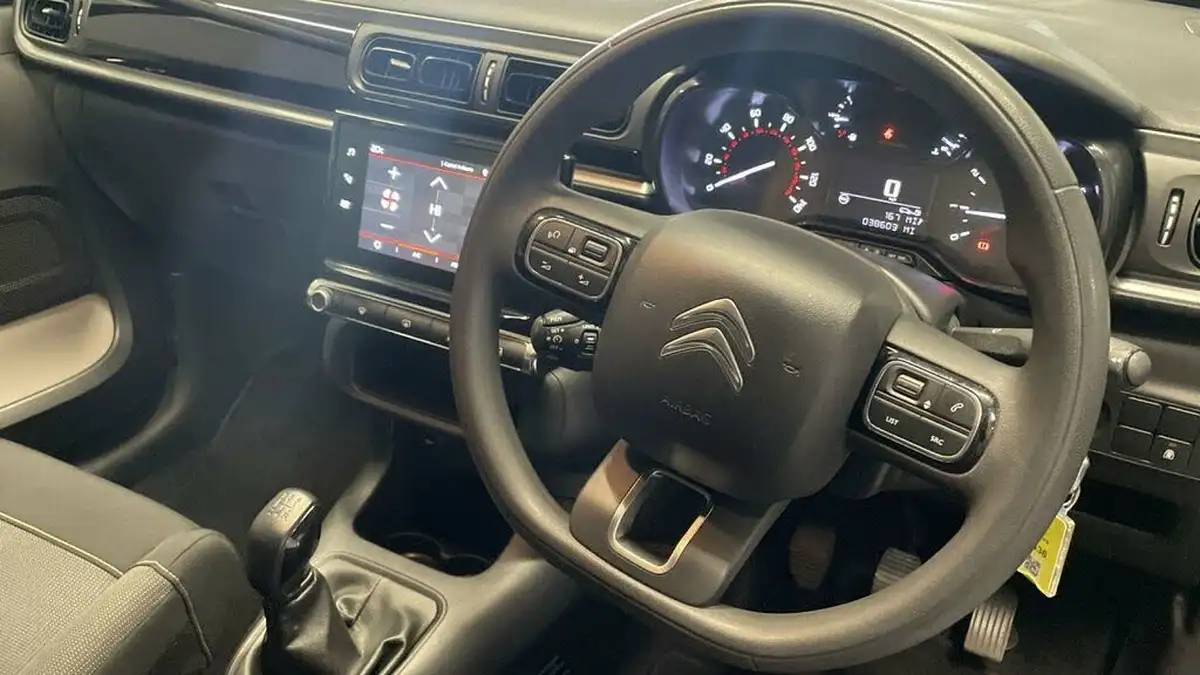 2021-citroen-c3-12-puretech-sense-big-15