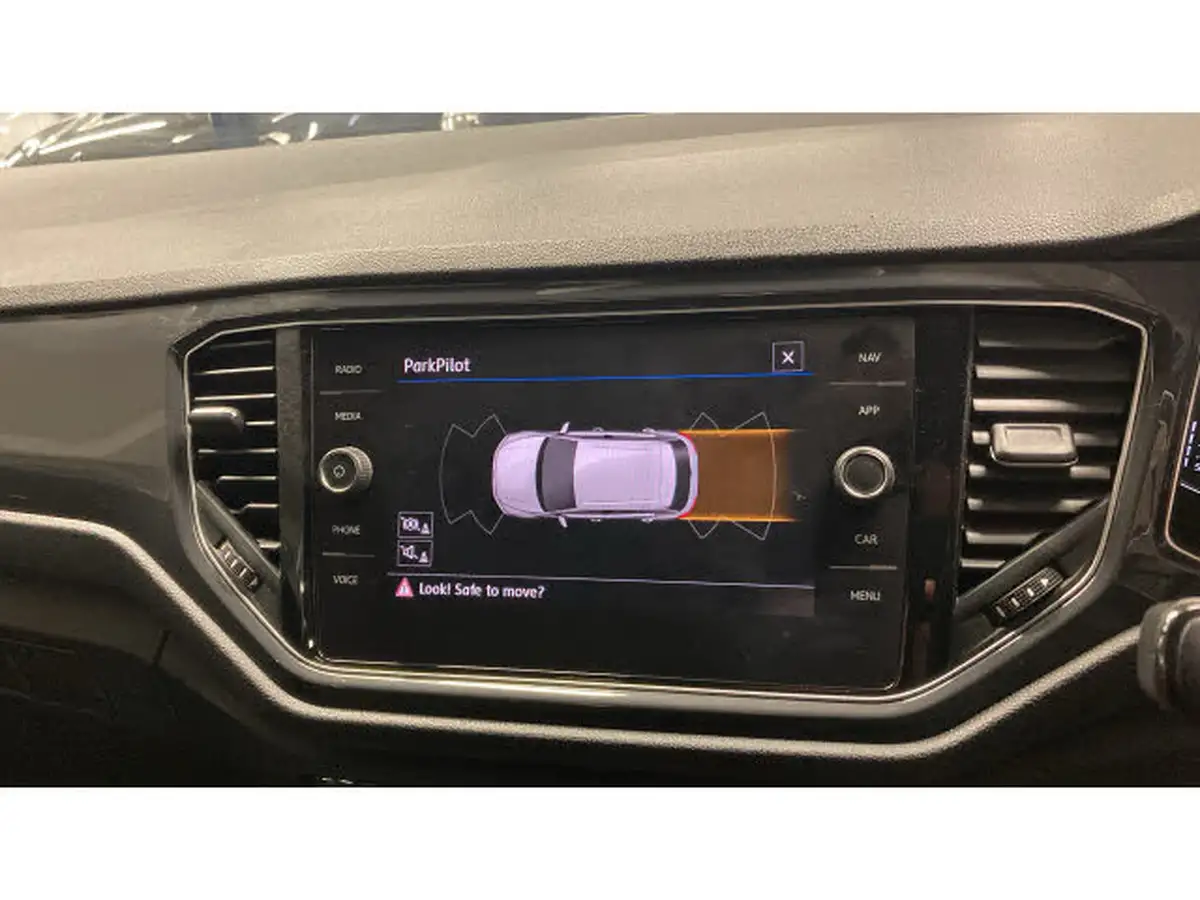 2020-volkswagen-t-roc-15-tsi-sel-dsg-big-20