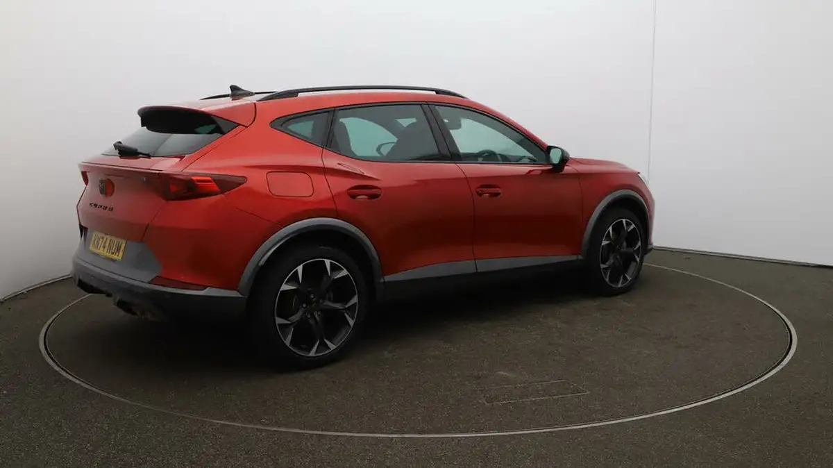 2024-cupra-formentor-14-e-hybrid-v2-big-51