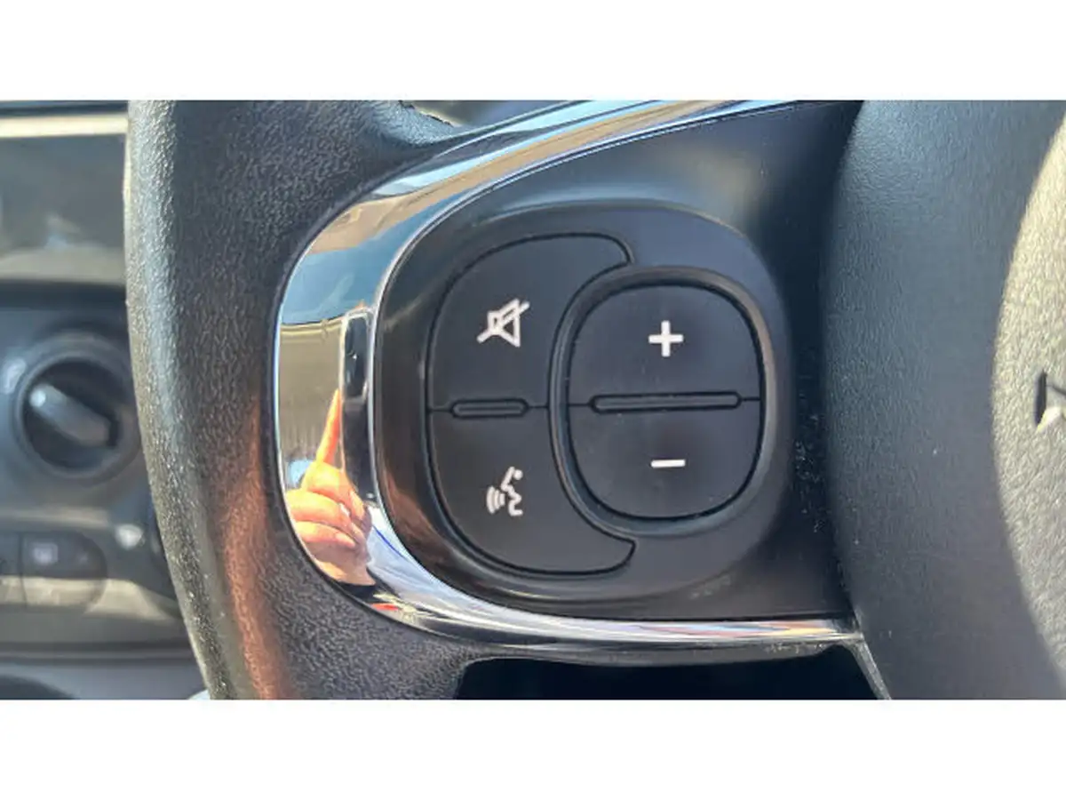 2016-fiat-500-12-lounge-big-22