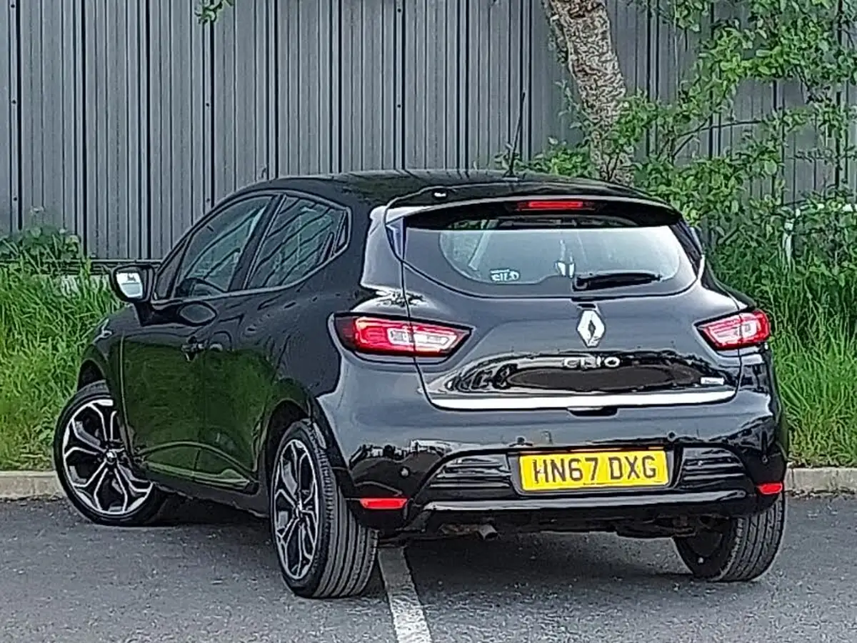 2017-renault-clio-15dci-dynamique-s-nav-90bhp-big-1