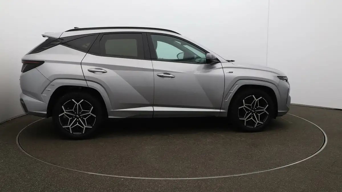 2022-hyundai-tucson-16-t-gdi-n-line-230ps-hybrid-auto-big-48