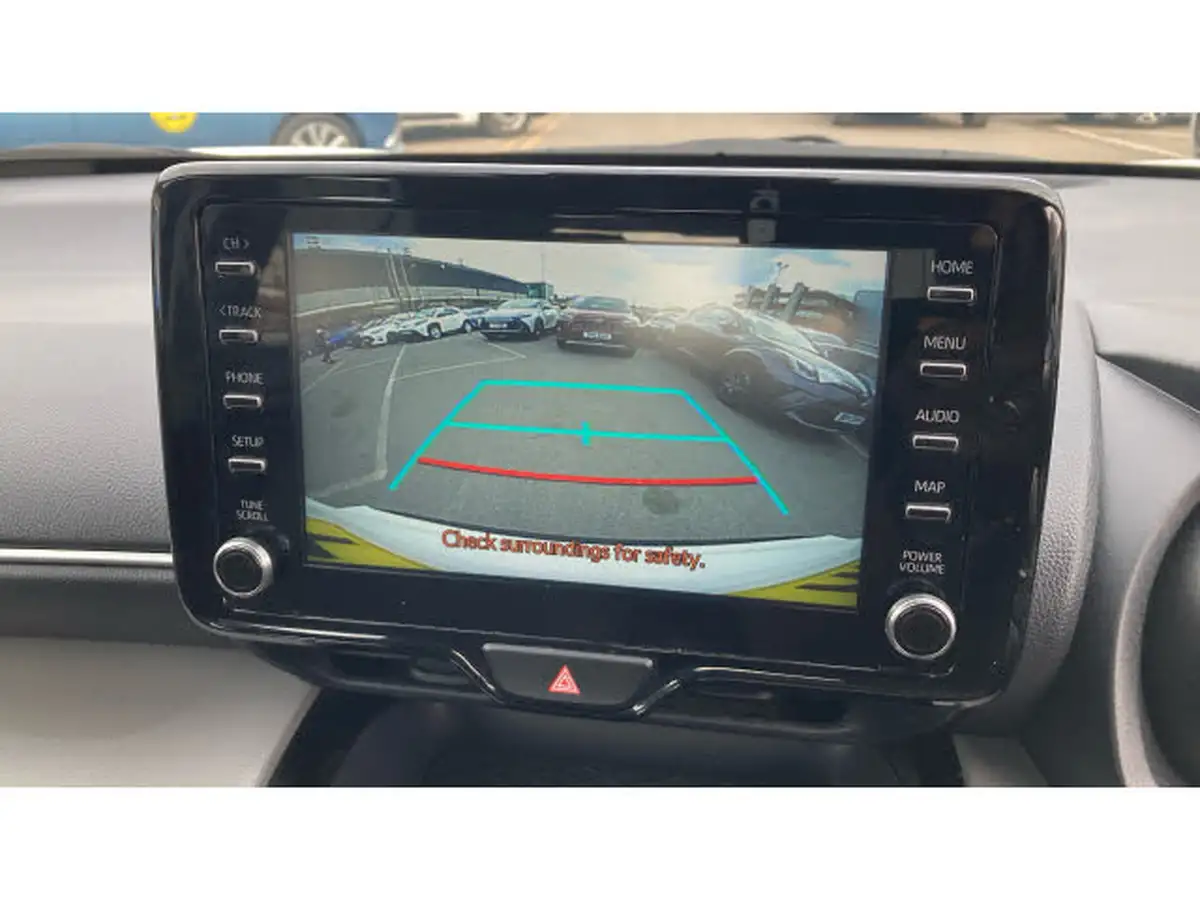 2022-toyota-yaris-cross-15-vvt-i-icon-big-24