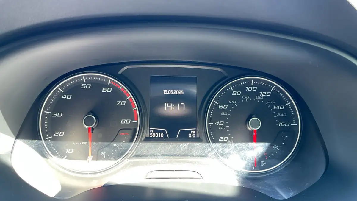 2018-seat-leon-14-ecotsi-fr-technology-estate-5d-dsg-big-12