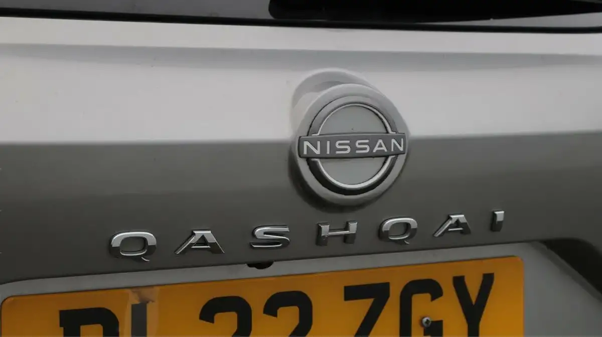 2022-nissan-qashqai-13-dig-t-tekna-140ps-mild-hybrid-big-22