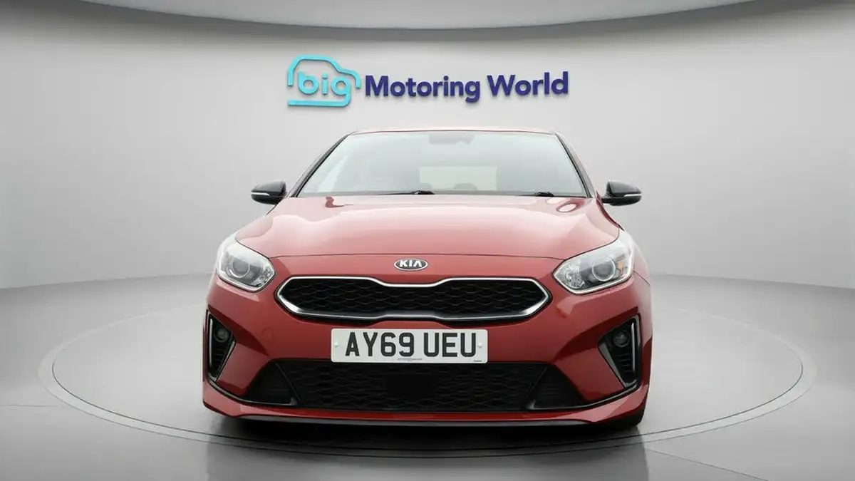2019-kia-ceed-16crdi-gt-line-big-1