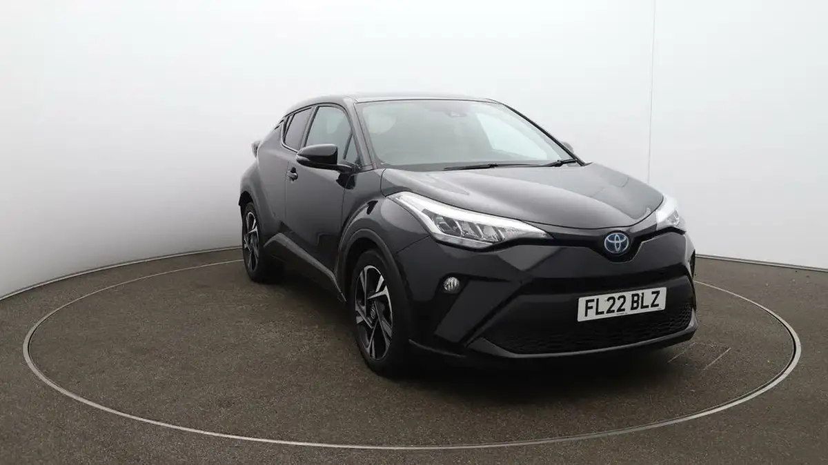 2022-toyota-c-hr-18-vvt-i-design-big-40