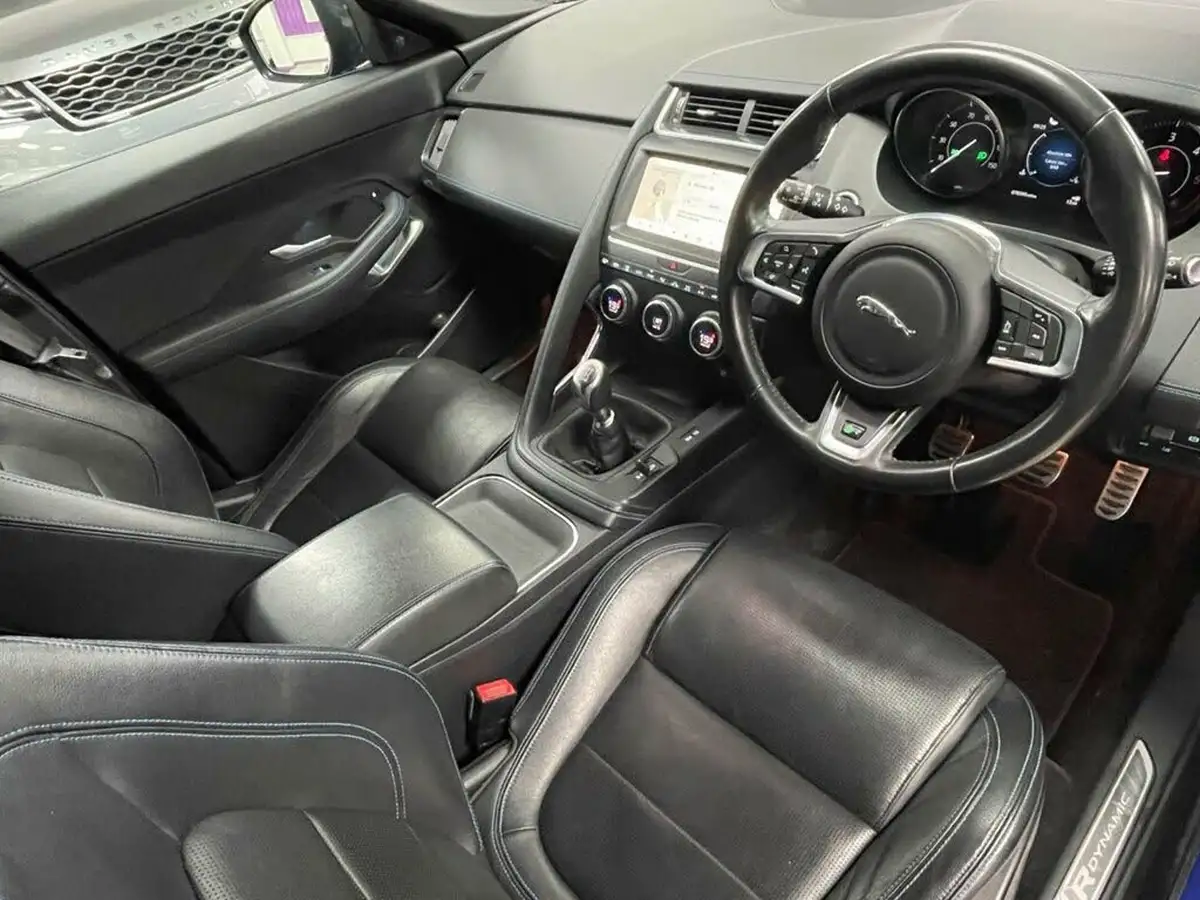 2019-jaguar-e-pace-20-i4d-r-dynamic-s-150ps-big-22