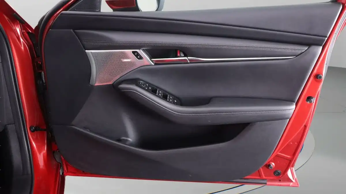 2021-mazda-mazda3-20-gt-sport-tech-186ps-hatchback-5d-auto-big-14