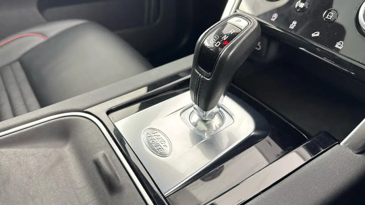 2021-land-rover-discovery-sport-20-d200-r-dynamic-s-plus-big-19