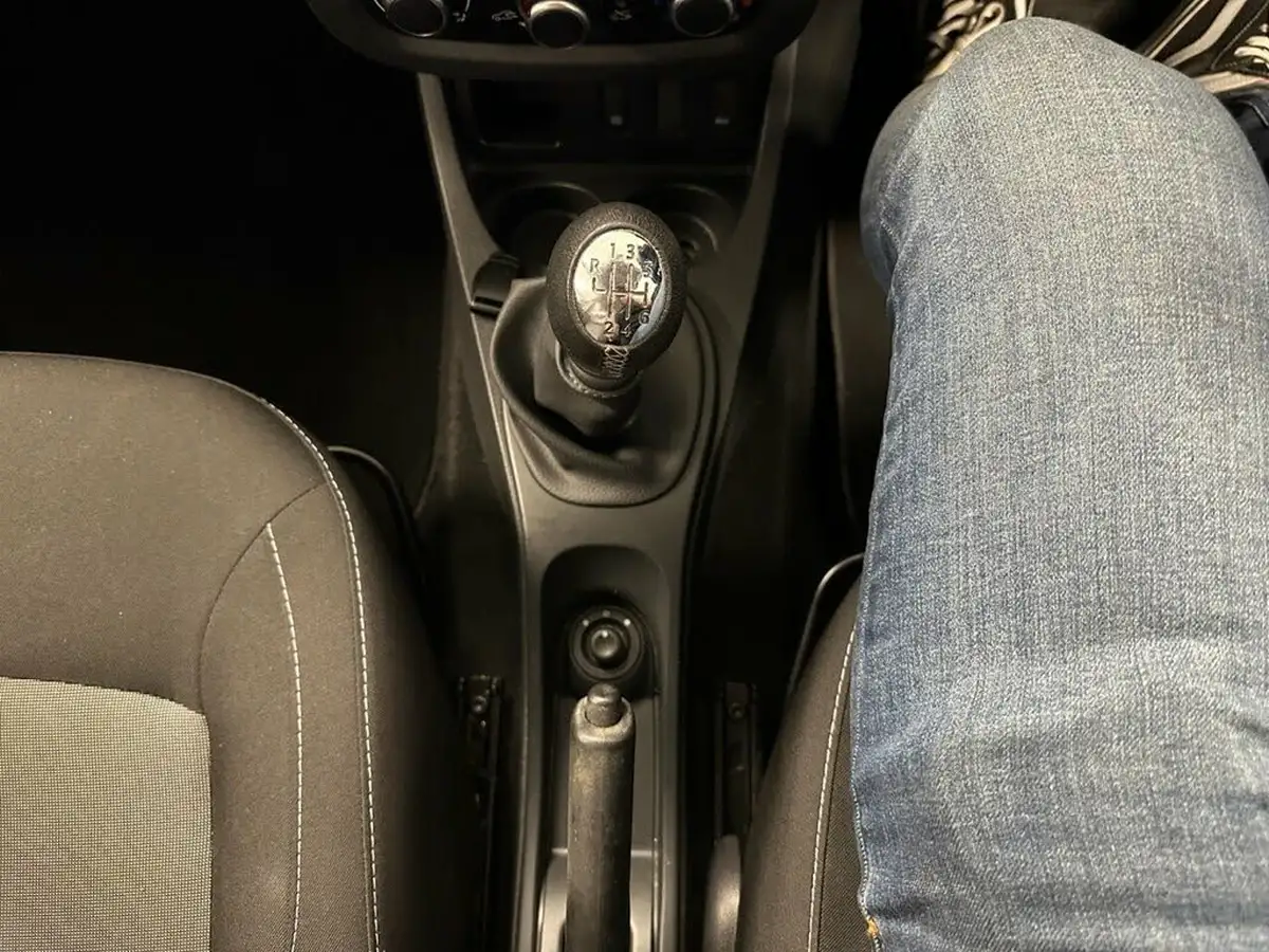 2018-dacia-duster-12-tce-nav-big-19
