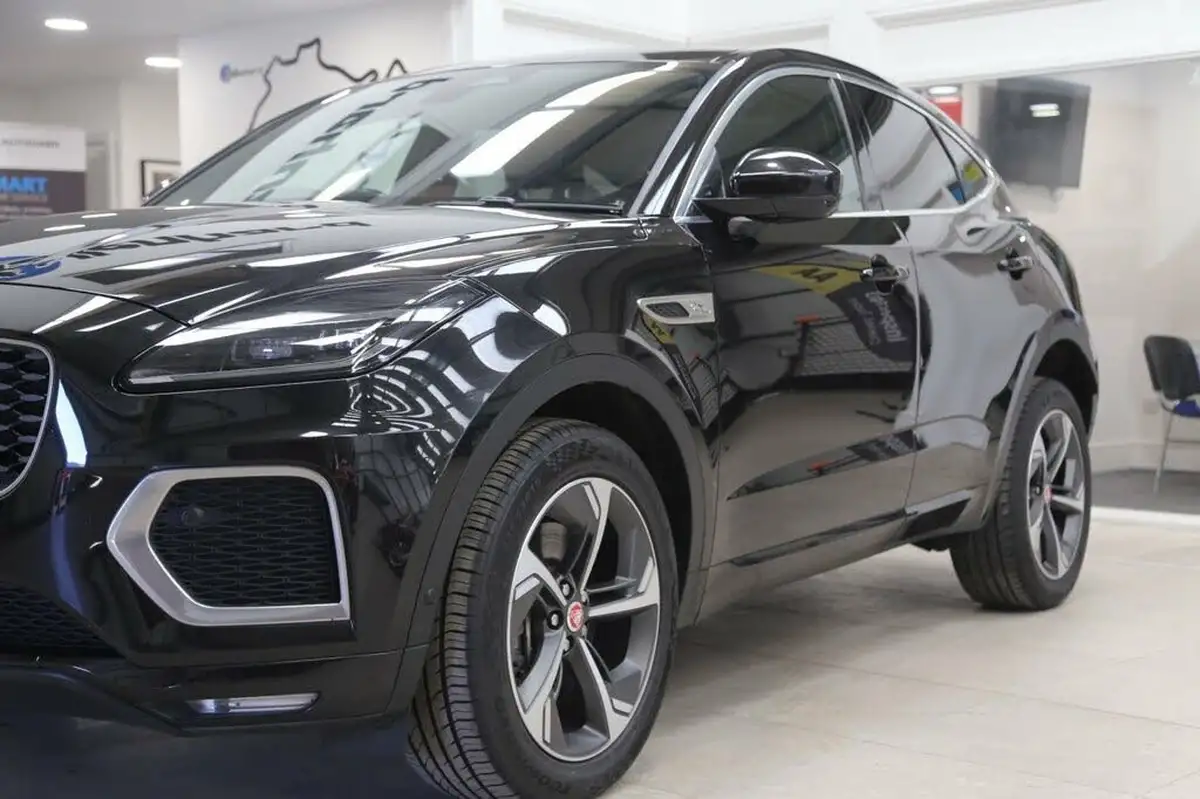 2021-jaguar-e-pace-20-d200-r-dynamic-se-big-9