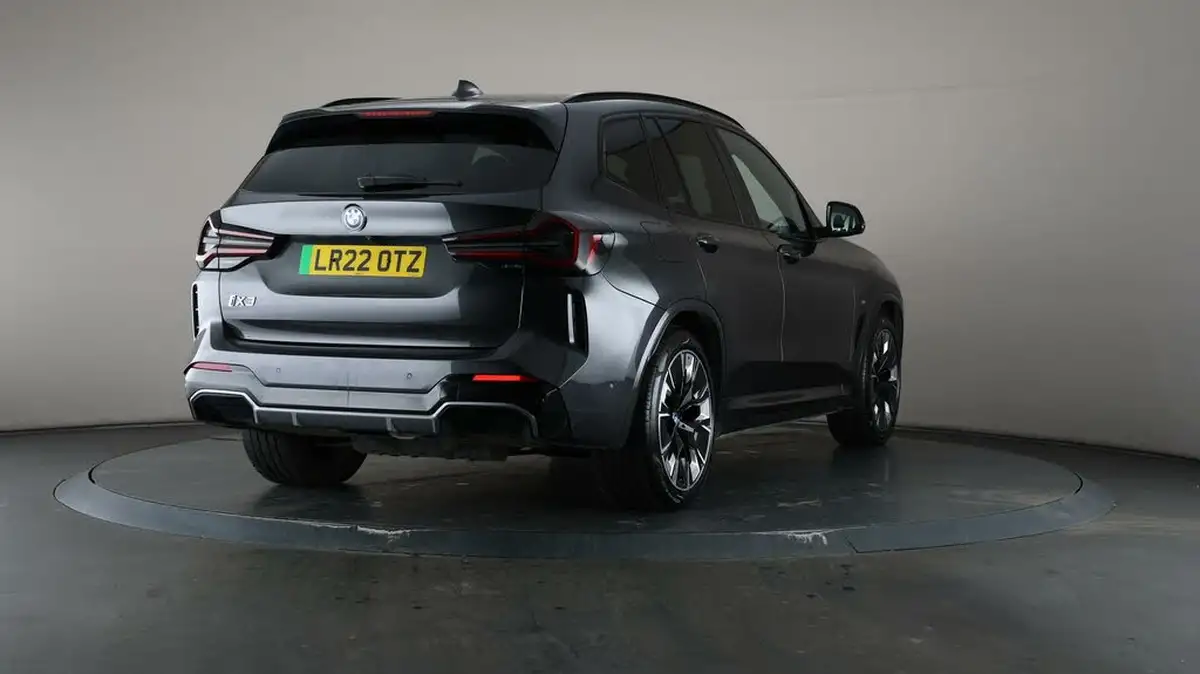 2022-bmw-ix3-e-m-sport-pro-big-69