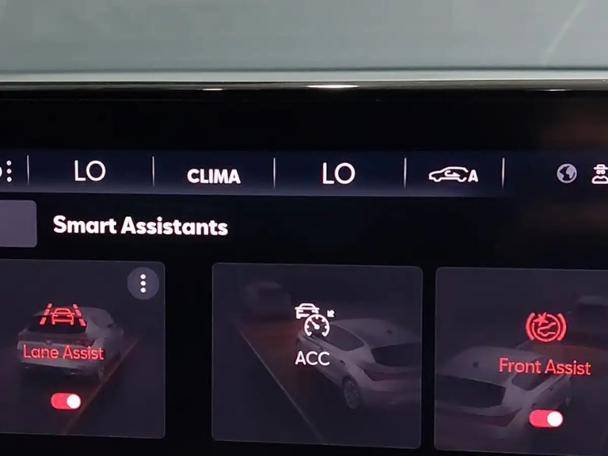 2020-seat-leon-15-etsi-fr-first-edition-hatchback-big-13