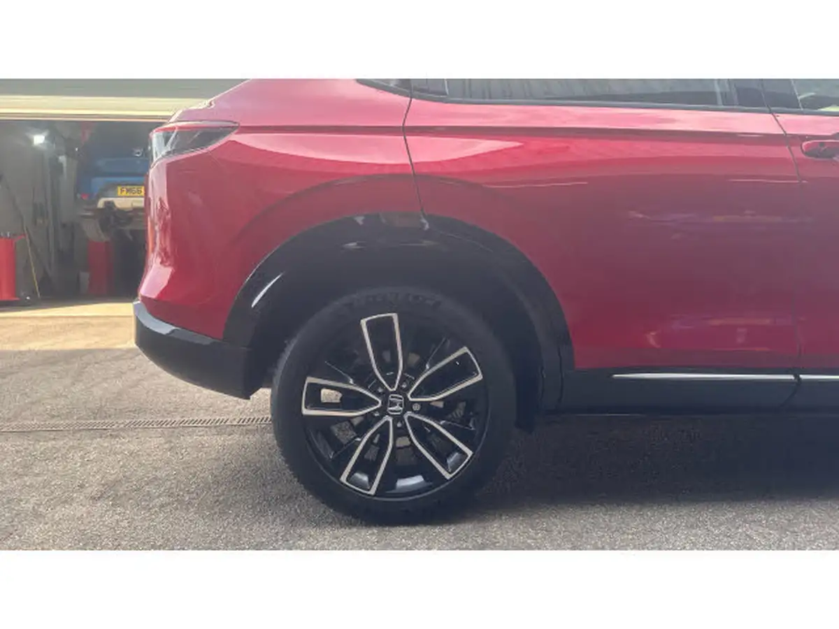 2023-honda-hr-v-15-i-mmd-advance-big-8