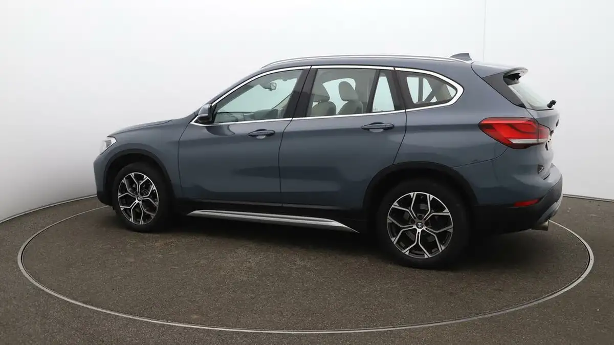 2019-bmw-x1-20-xdrive20i-xline-big-40