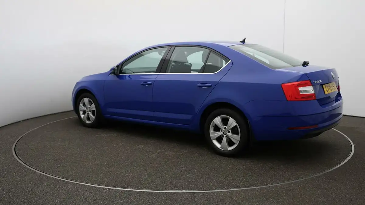 2019-skoda-octavia-10-tsi-se-technology-hatchback-big-34