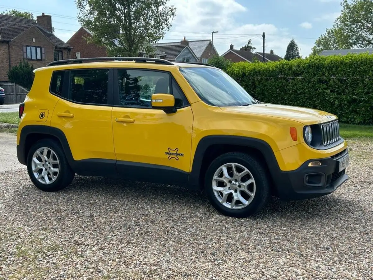 2015-jeep-renegade-14-multiair-ii-longitude-big-4