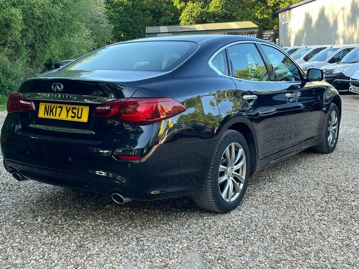 2017-infiniti-q70-22td-premium-big-4