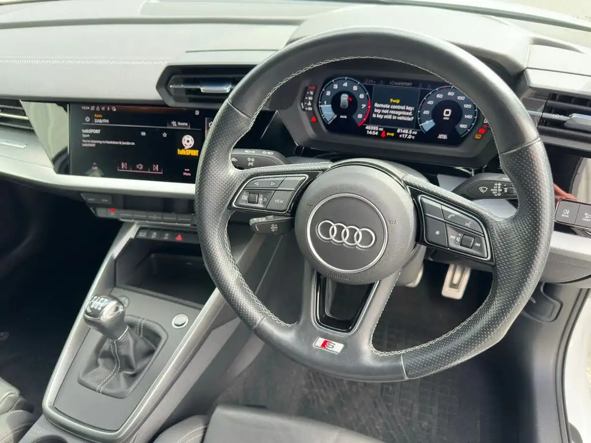 2020-audi-a3-15-35-tfsi-s-line-sportback-5d-1498cc-big-4