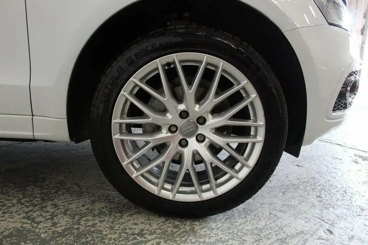 2015-audi-q5-20-tdi-quattro-s-line-plus-190ps-big-58