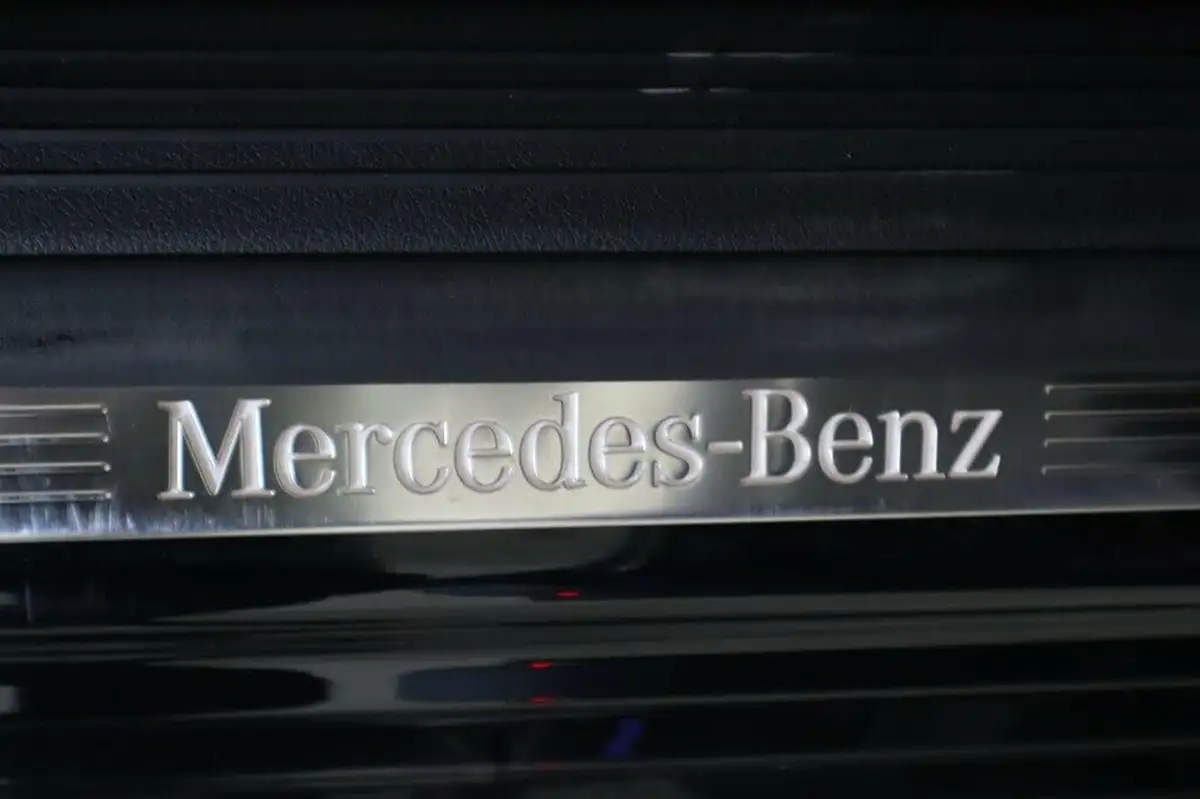 2019-mercedes-benz-a-class-20-a250-amg-line-premium-hatchback-5d-big-56