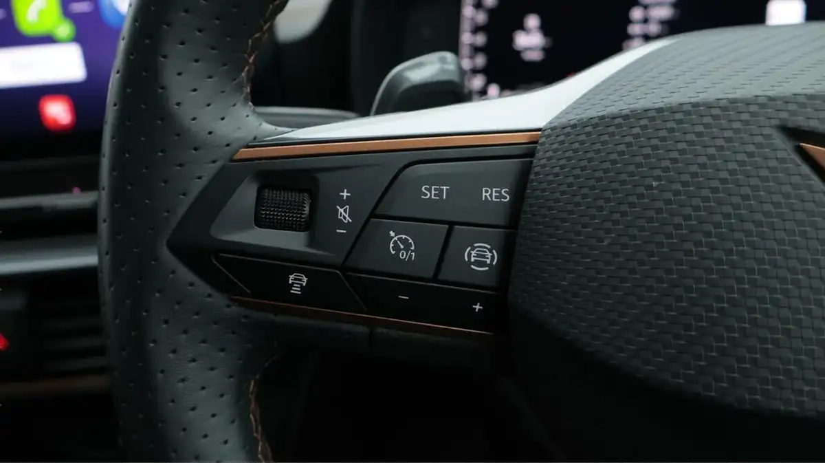 2023-cupra-formentor-20-tsi-v1-big-23