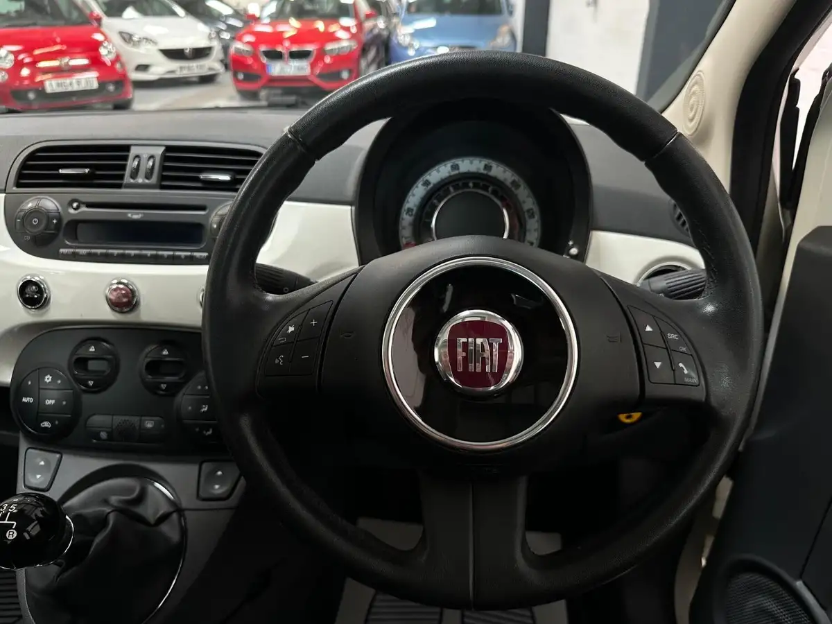 2015-fiat-500-09-lounge-85bhp-twinair-ss-big-24