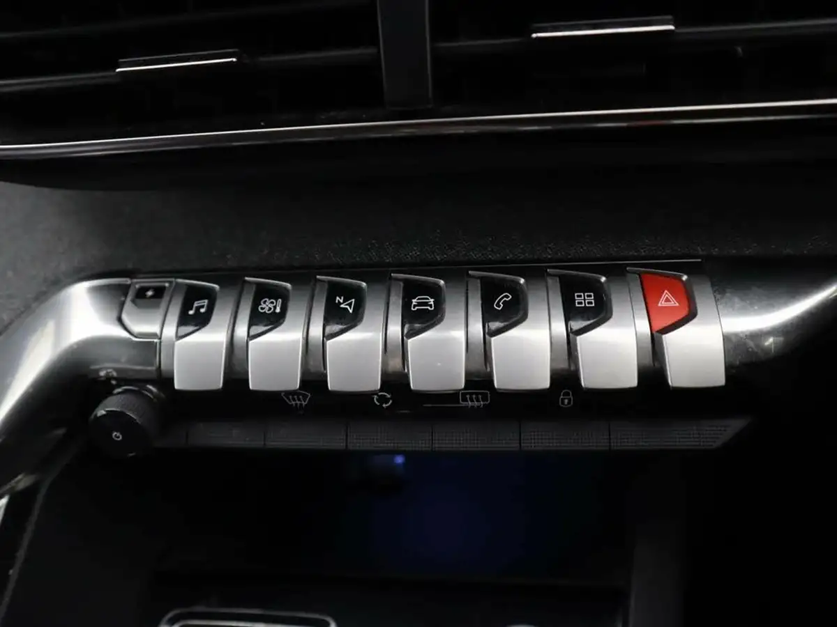 2021-peugeot-3008-suv-16-puretech-allure-premium-225bhp-hybrid-big-29