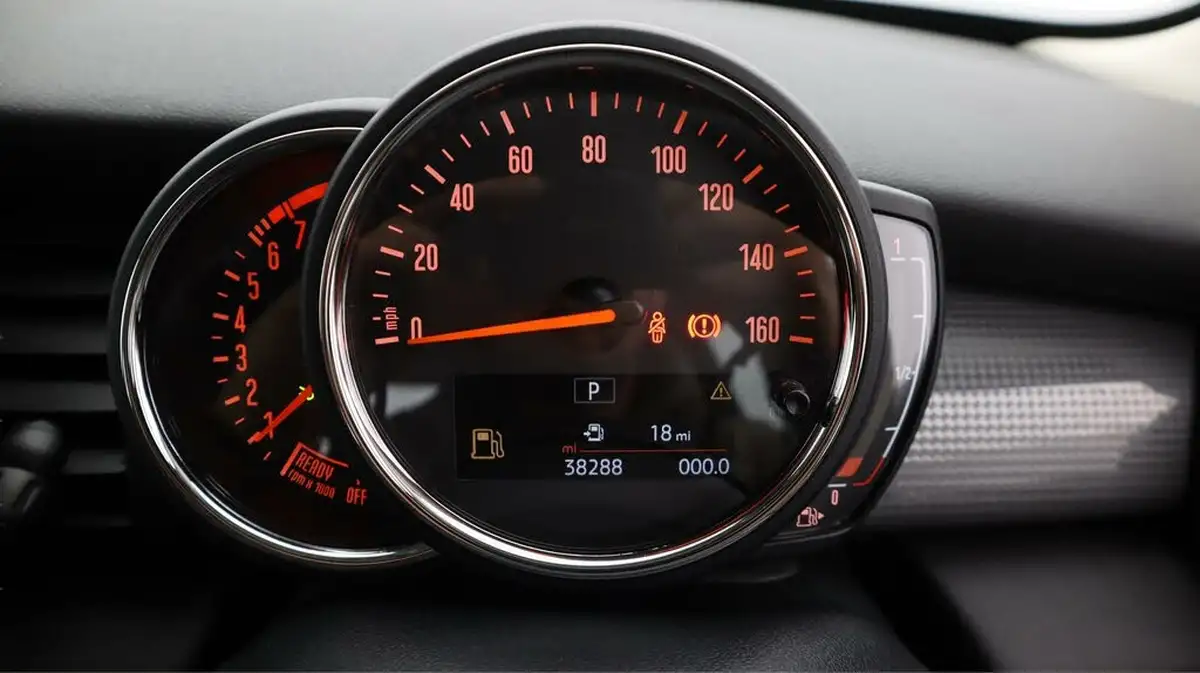 2020-mini-countryman-15-cooper-classic-auto-big-10