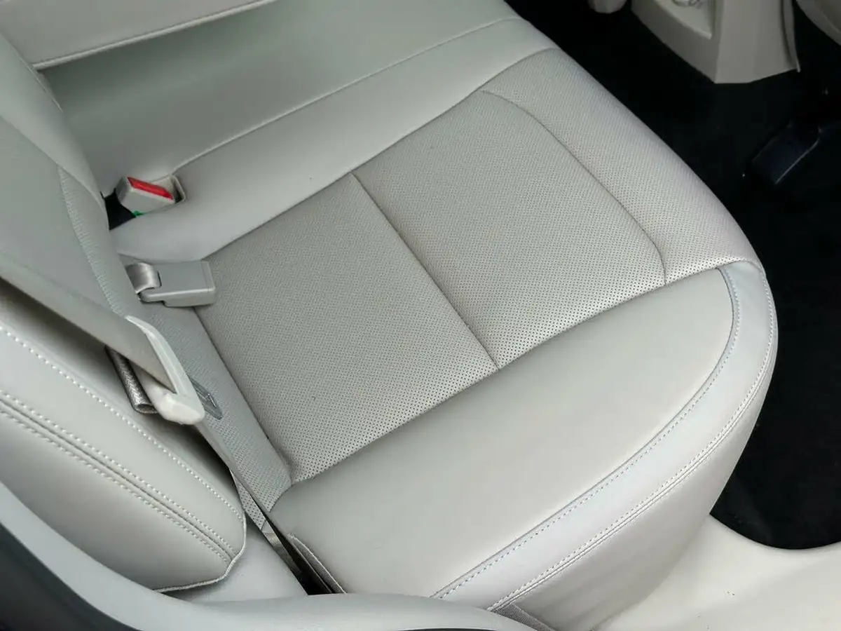 2020-kgm-ssangyong-korando-15-ultimate-big-37