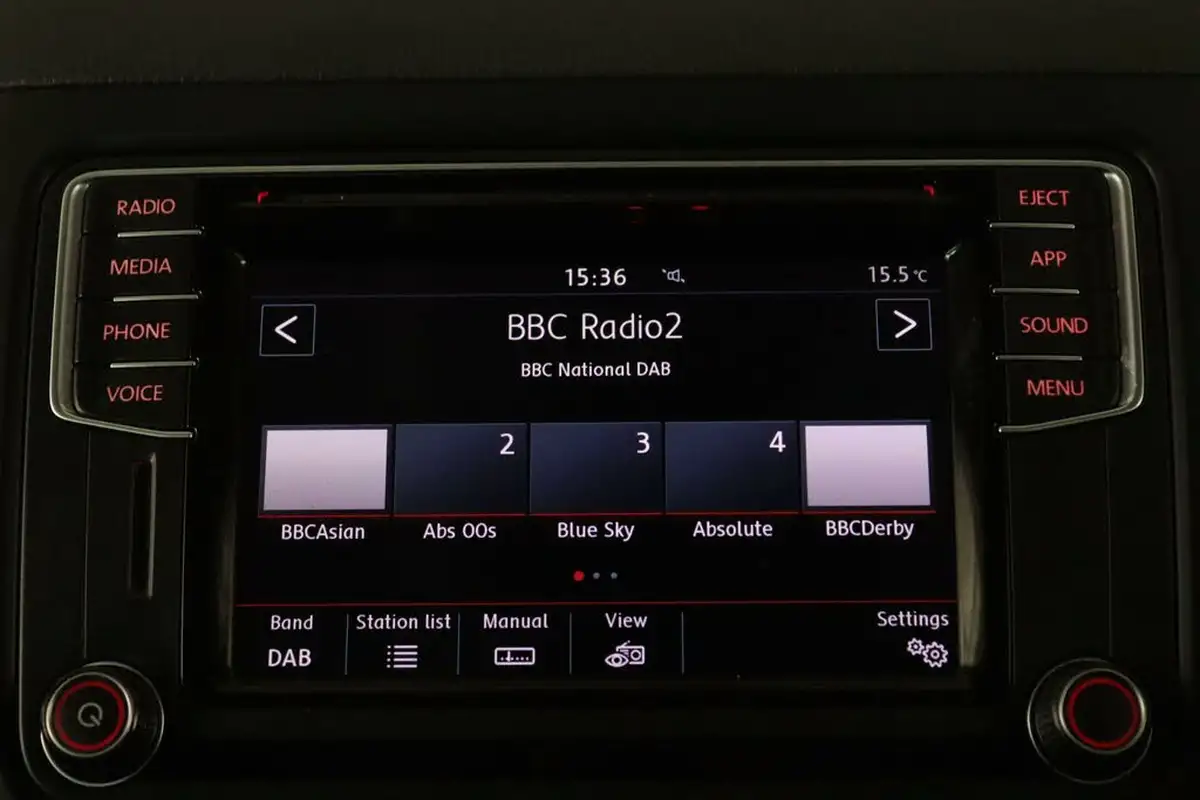 2019-volkswagen-sharan-14-tsi-se-dsg-big-26