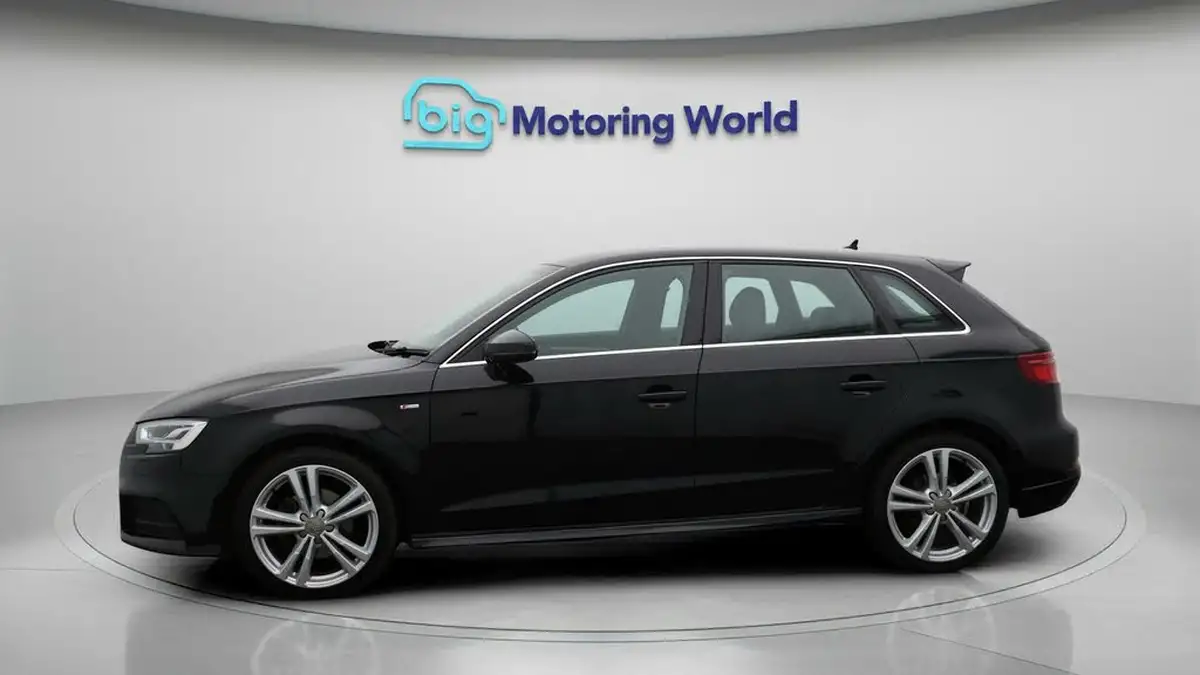 2018-audi-a3-15-tfsi-s-line-sportback-5d-big-4