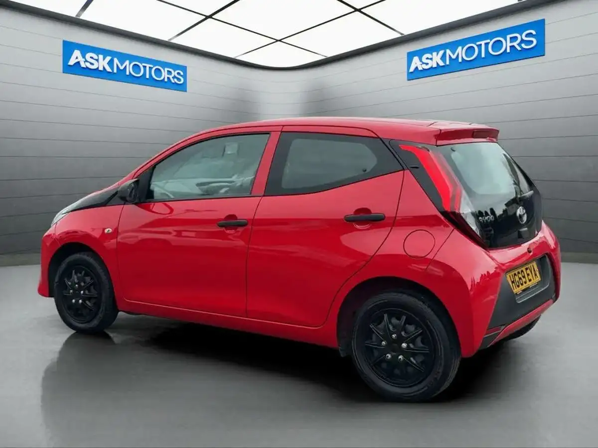 2019-toyota-aygo-10-vvt-i-x-5d-big-6