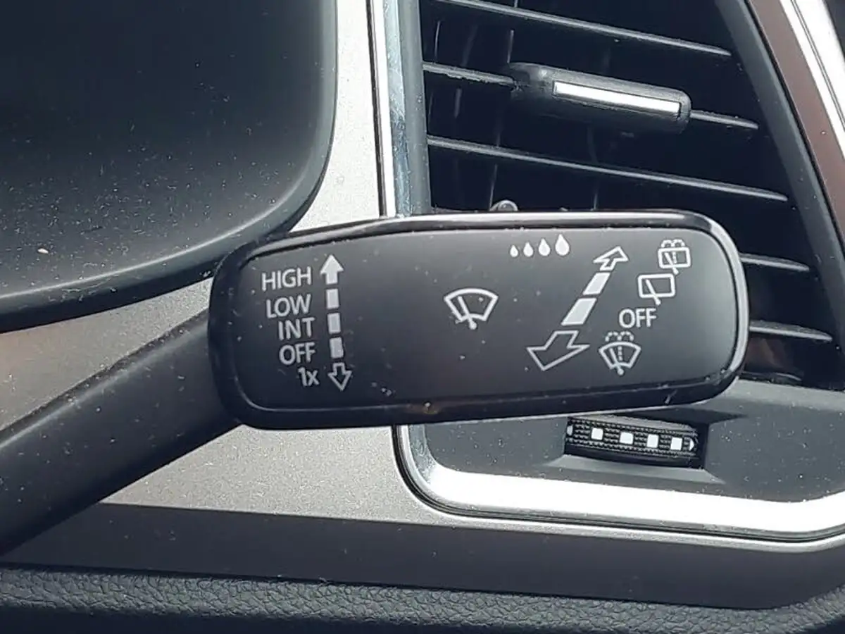 2024-seat-ateca-15-ecotsi-xperience-dsg-big-14