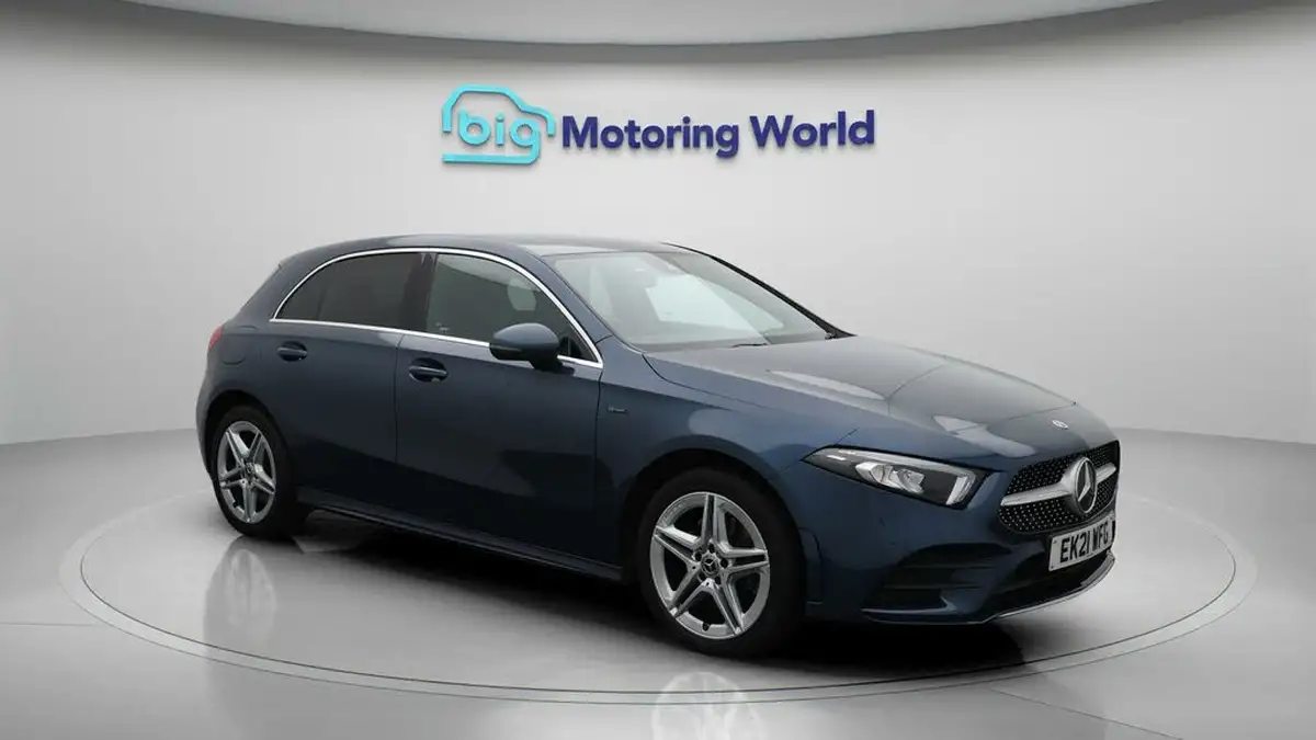 2021-mercedes-benz-a-class-13-a250e-amg-line-hatchback-5d-big-1