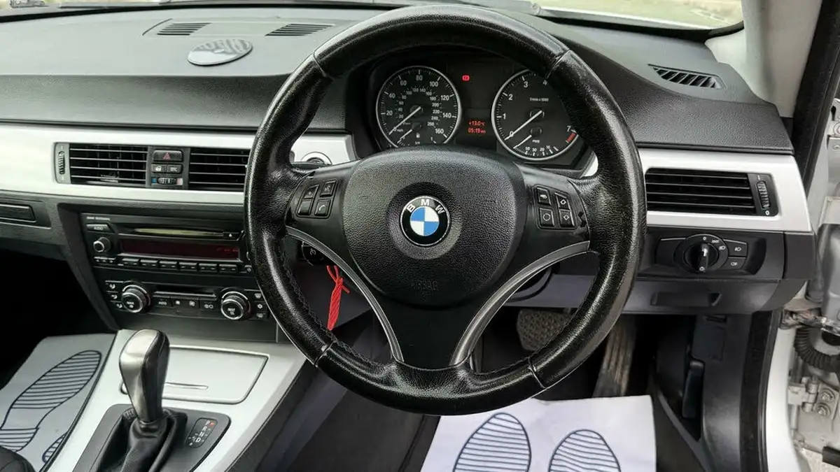 2007-bmw-3-series-20-320i-se-coupe-2d-auto-big-45