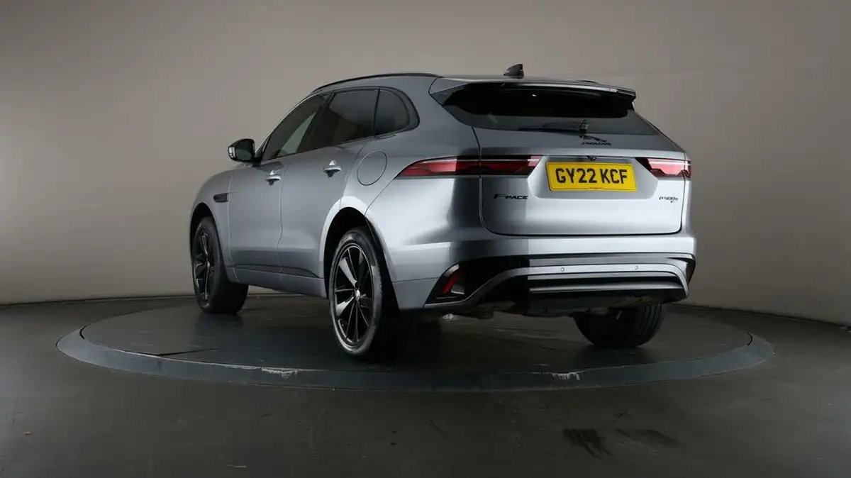 2022-jaguar-f-pace-20-p250-r-dynamic-black-big-68