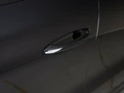 2025-porsche-macan-e-4-electric-small-27