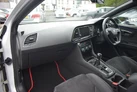 2018-seat-leon-20-tsi-cupra-300-sportcoupe-3d-small-12