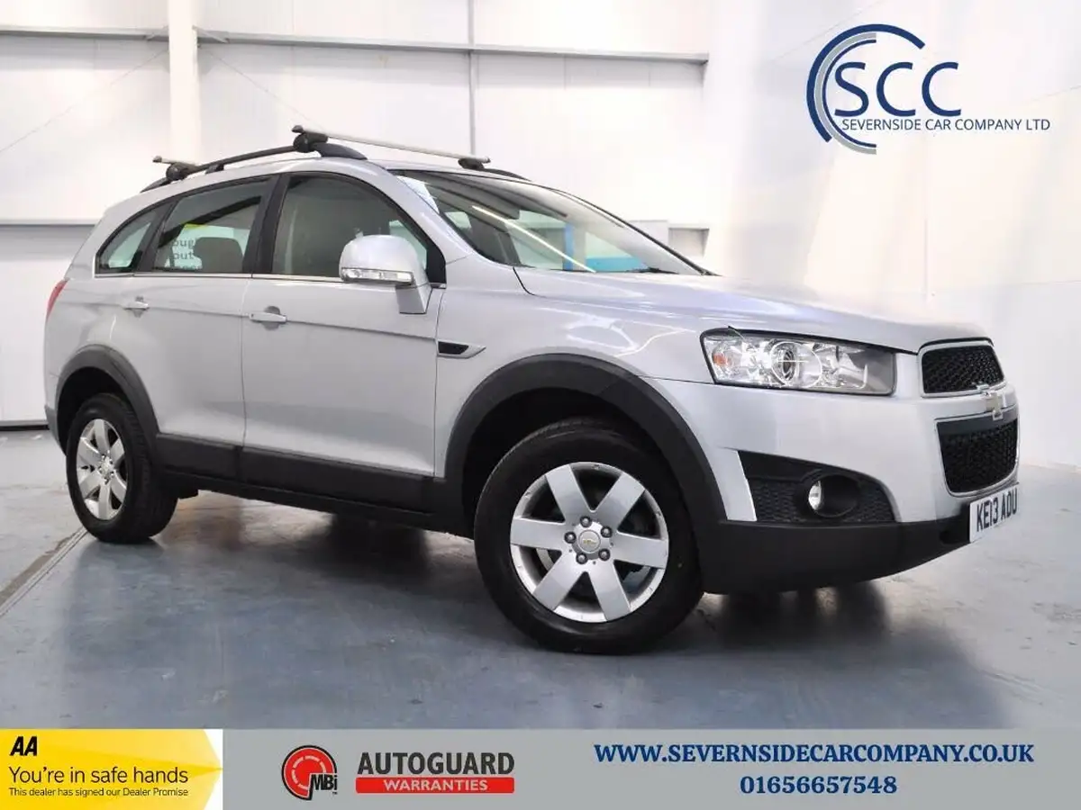 2012-chevrolet-captiva-22td-lt-22vcdi-7st-big-0