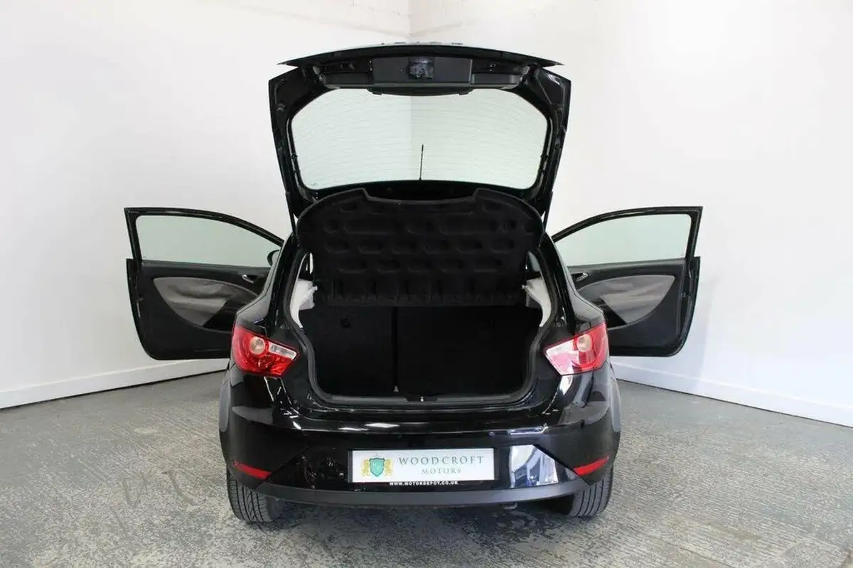 2015-seat-ibiza-14-se-sportcoupe-3d-big-19