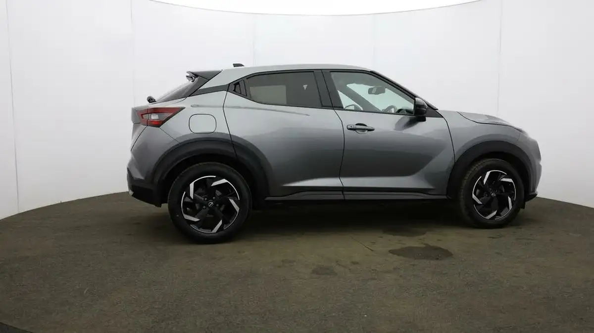2023-nissan-juke-10-dig-t-n-connecta-big-52