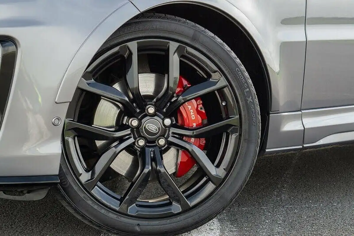 2021-land-rover-range-rover-sport-50-v8-p575-svr-awd-big-5