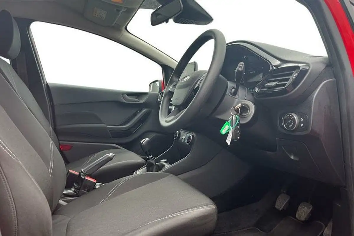 2022-ford-fiesta-10t-trend-100ps-5d-big-8