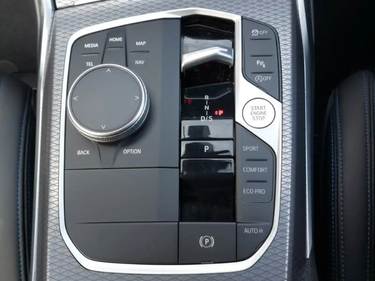 2024-bmw-3-series-20-320i-m-sport-touring-5d-big-16