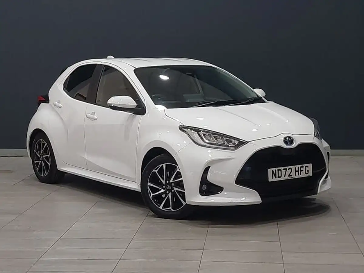 2023-toyota-yaris-15-vvt-i-design-big-0