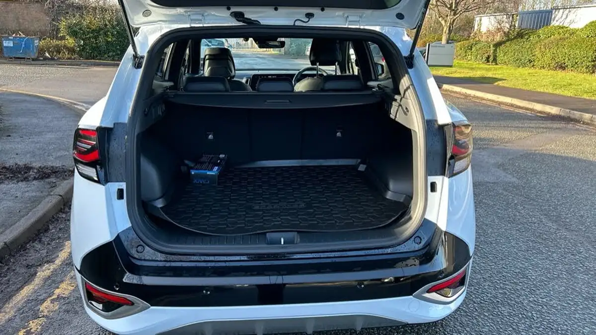 2024-kia-sportage-16-t-gdi-gt-line-241bhp-awd-phev-auto-big-7