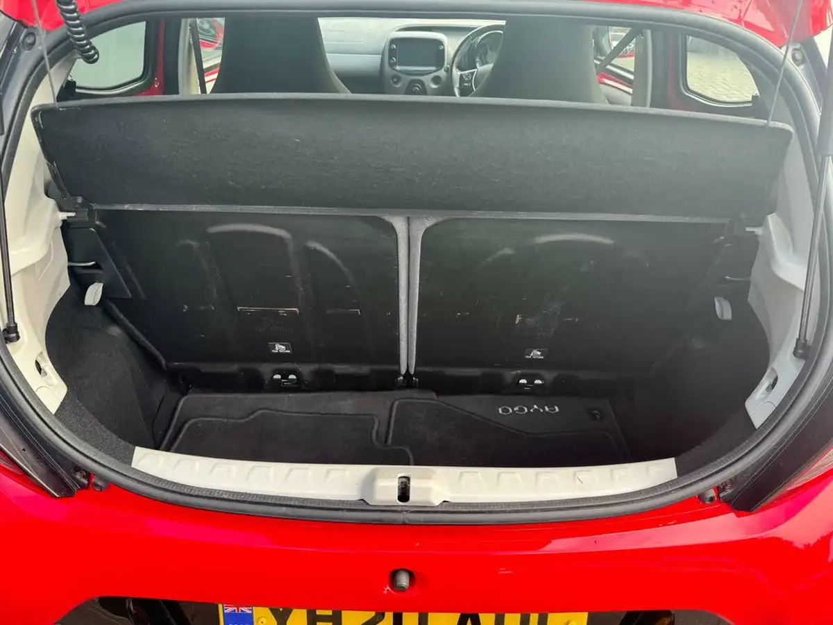 2020-toyota-aygo-10-vvt-i-x-play-big-14
