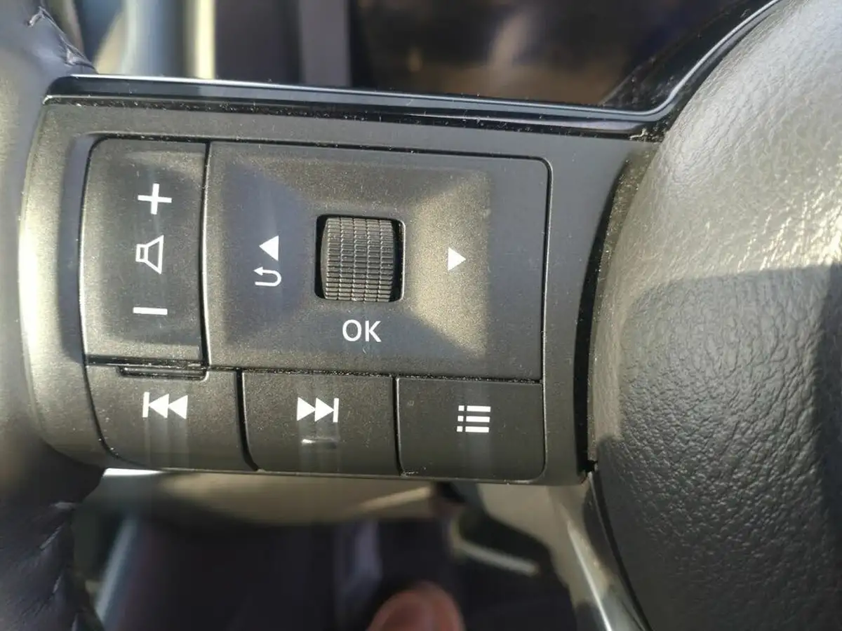2022-nissan-qashqai-13-dig-t-tekna-140ps-mild-hybrid-big-17